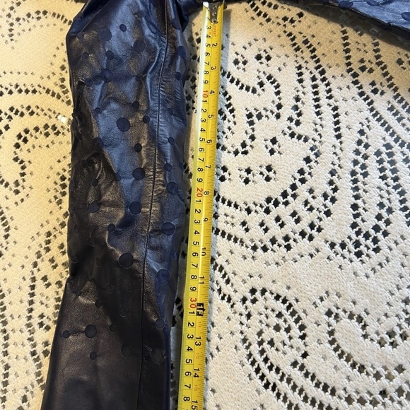 Salvatore Ferragamo Women’s Lamb Leather Blazer - Picture 15 of 15